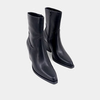 Victoria Boots